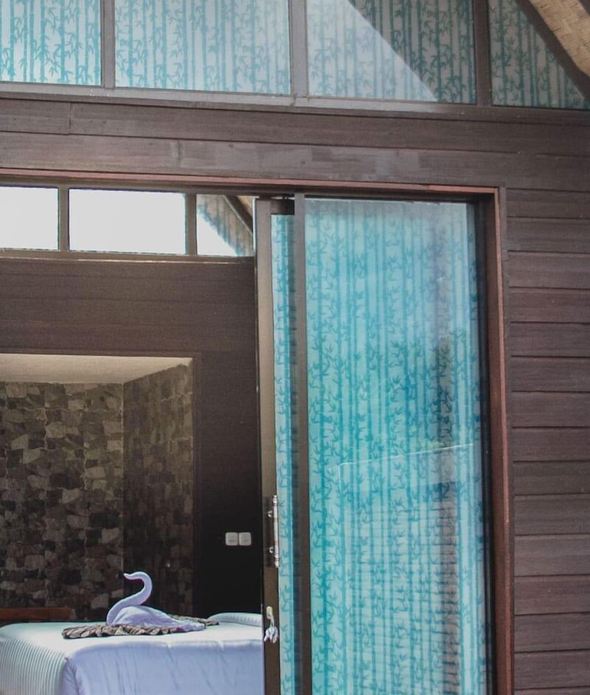 Sri Abi Ratu Villas Sukawati Exteriör bild