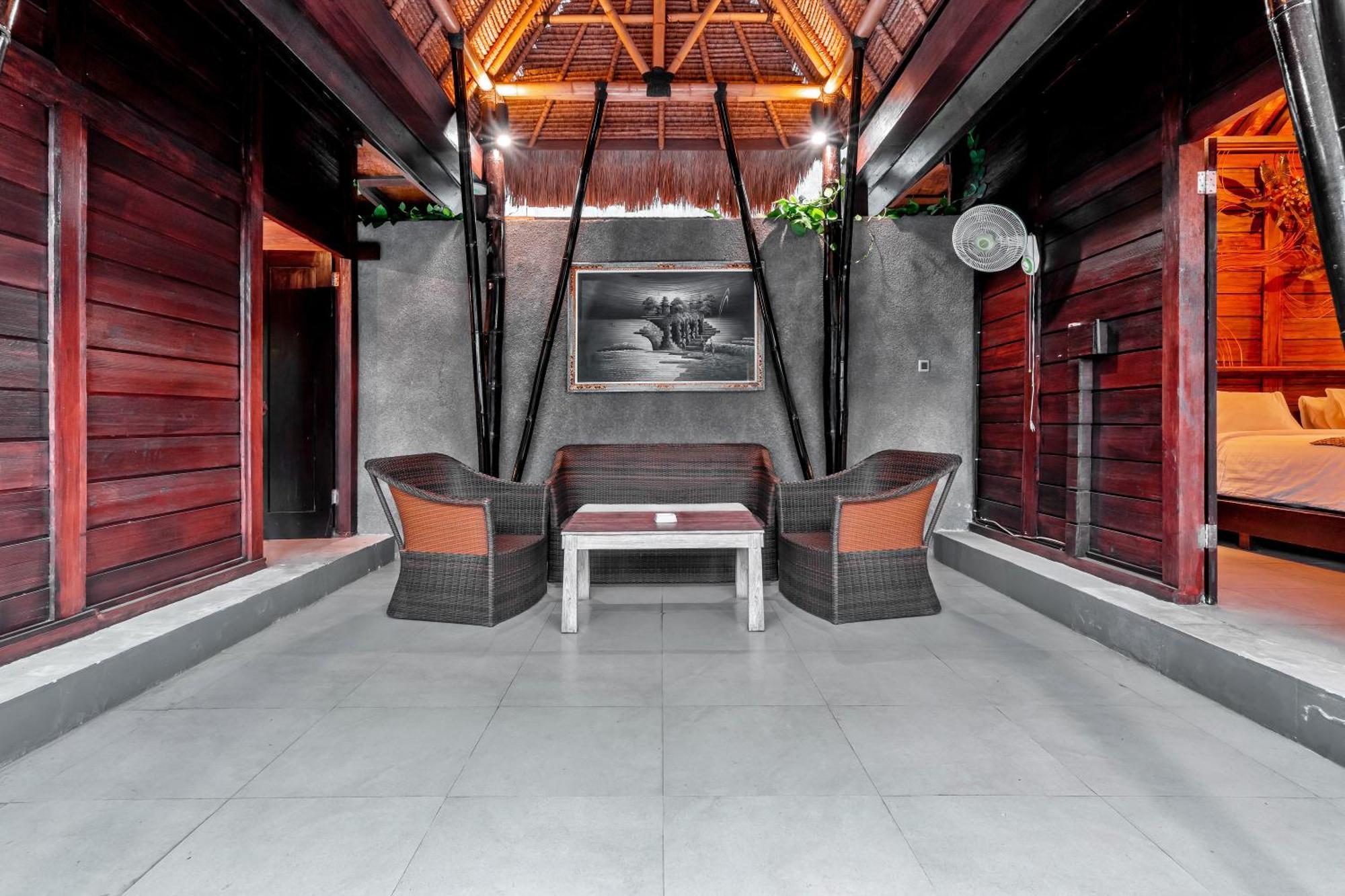 Sri Abi Ratu Villas Sukawati Exteriör bild