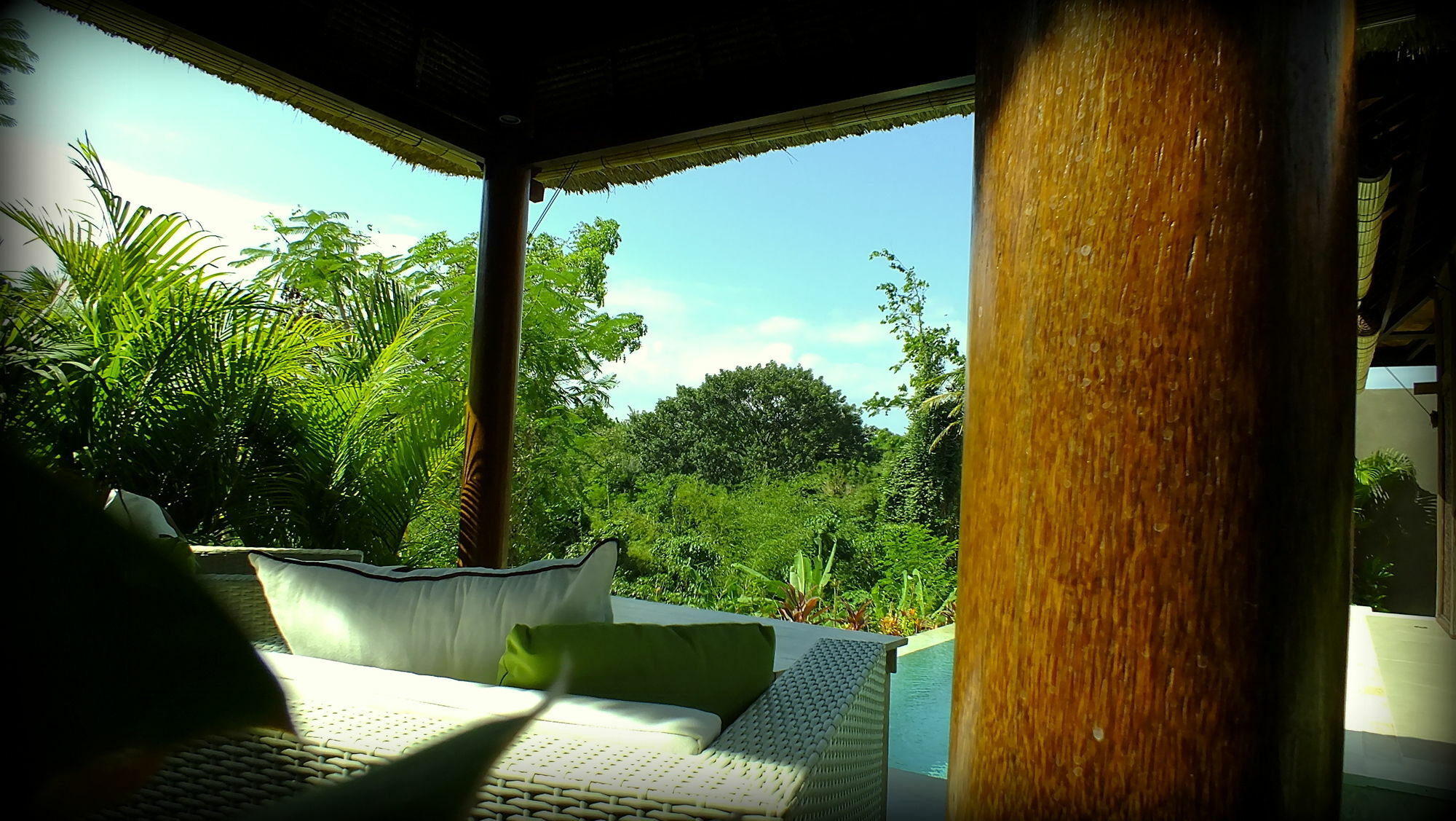 Sri Abi Ratu Villas Sukawati Exteriör bild